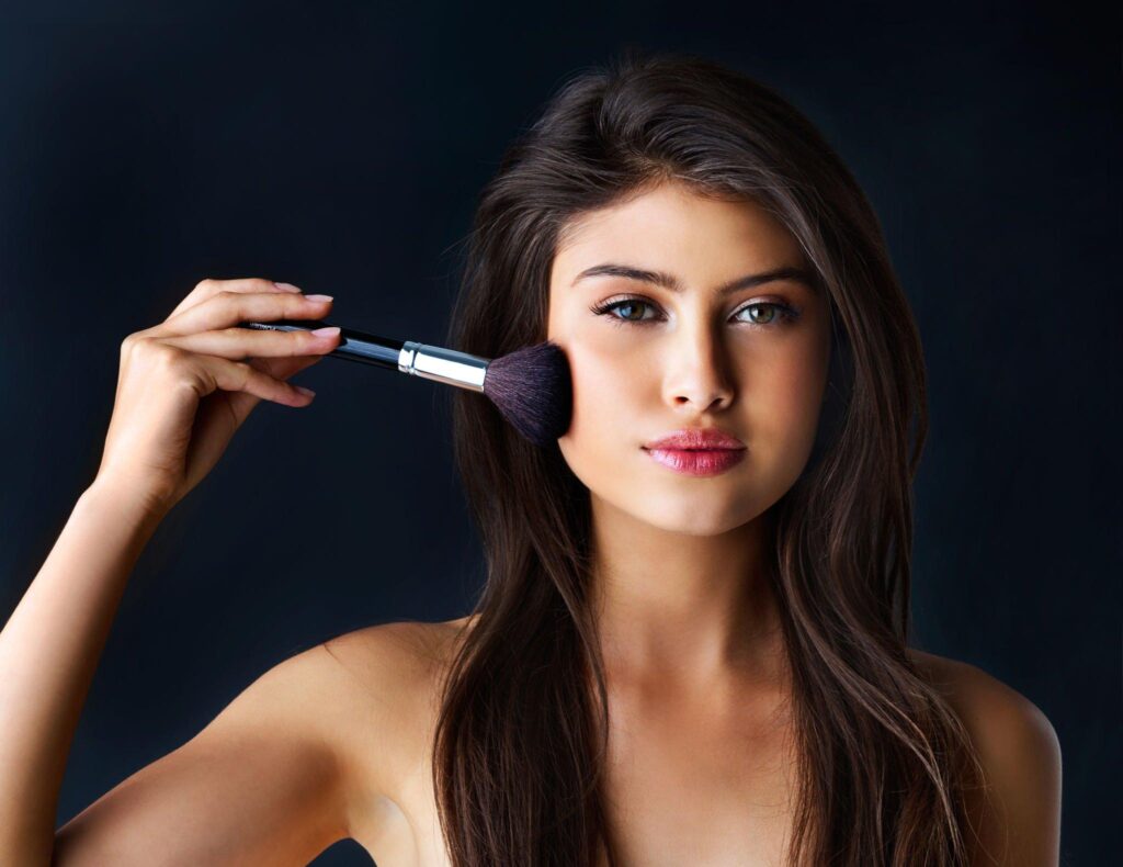 Why Does My Makeup Come Off Even With Setting Spray? Find Out Now! Why Does My Makeup Come Off Even With Setting Spray